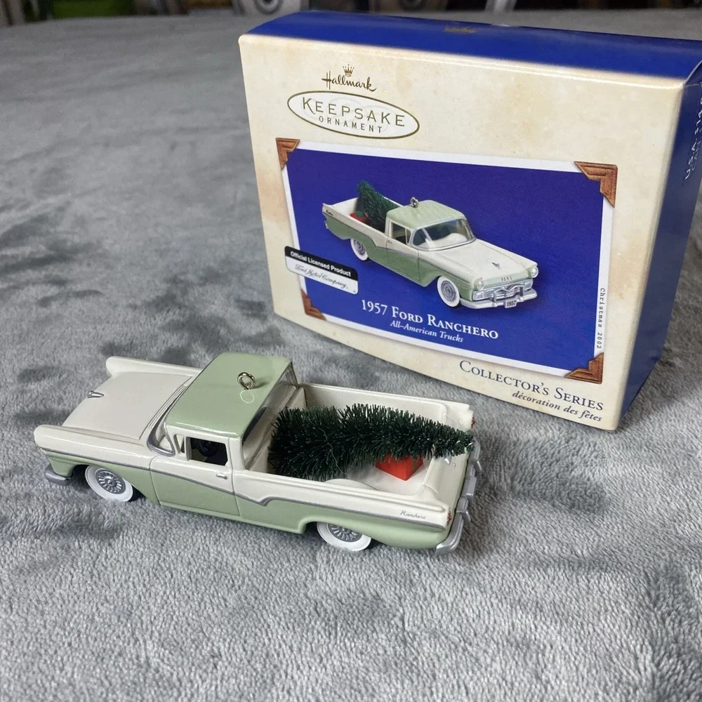 2002 Hallmark Keepsake Ornament 1957 Ford Ranchero Pick Up